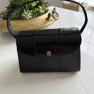 Vintage late 60’s snakeskin handbag EUC!